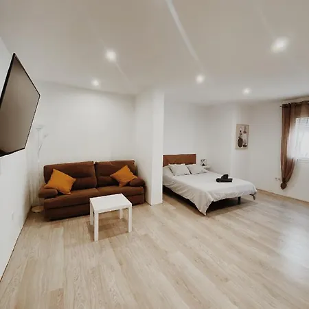 Homestay szállás Mholidays Tomares